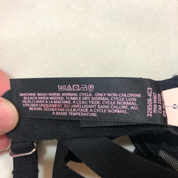 NWT Victoria’s Secret Black and Red Garter Belt - Picture 7 of 8